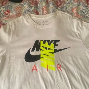 Nike air T-shirt